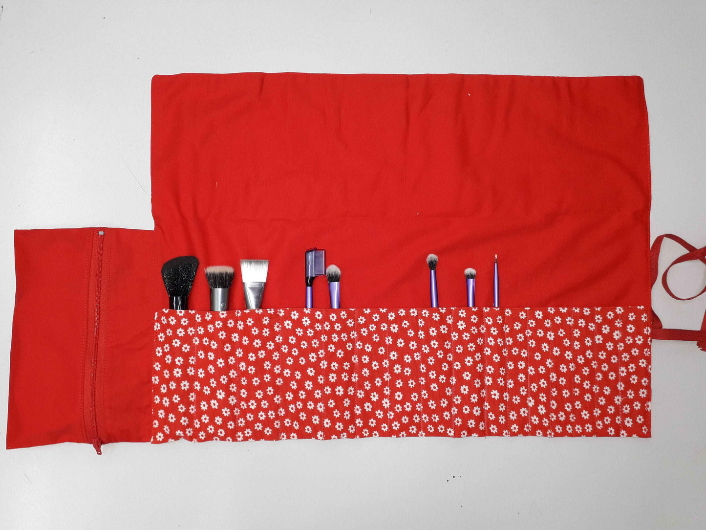 Easy Rollup Makeup Bag PDF Sewing Pattern & Instructions - Travel Cosmetics Organizer