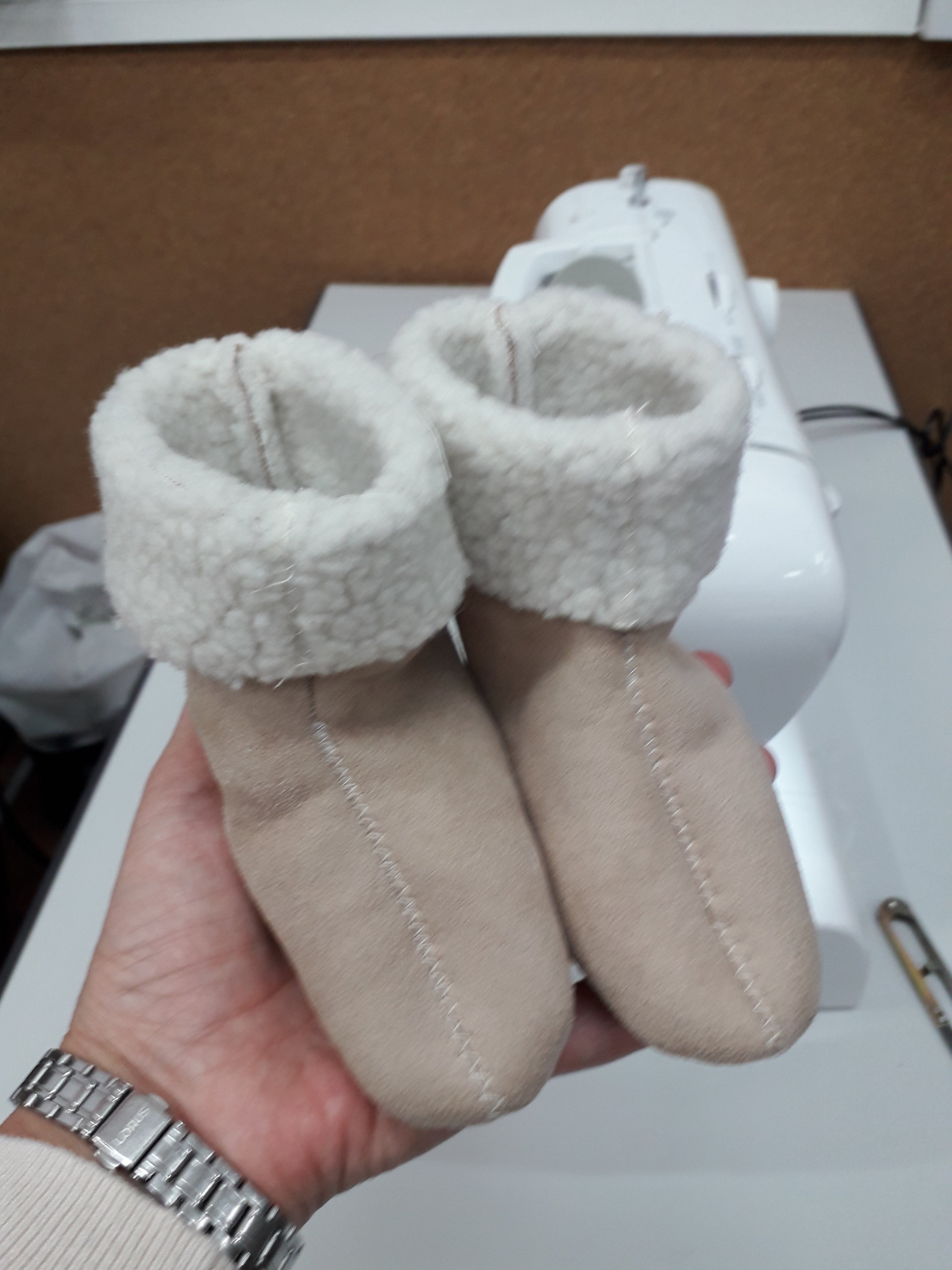 UNISEX WINTER BOOTIES FOR ALL THE FAMILY PDF SEWING PATTERNS & INSTRUCTIONS- ALL SIZES