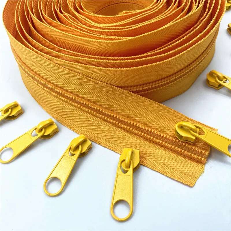 Nylon Zippers Rolls, 5# sold in 5 metre rolls - Auto-lock Zipper Slide