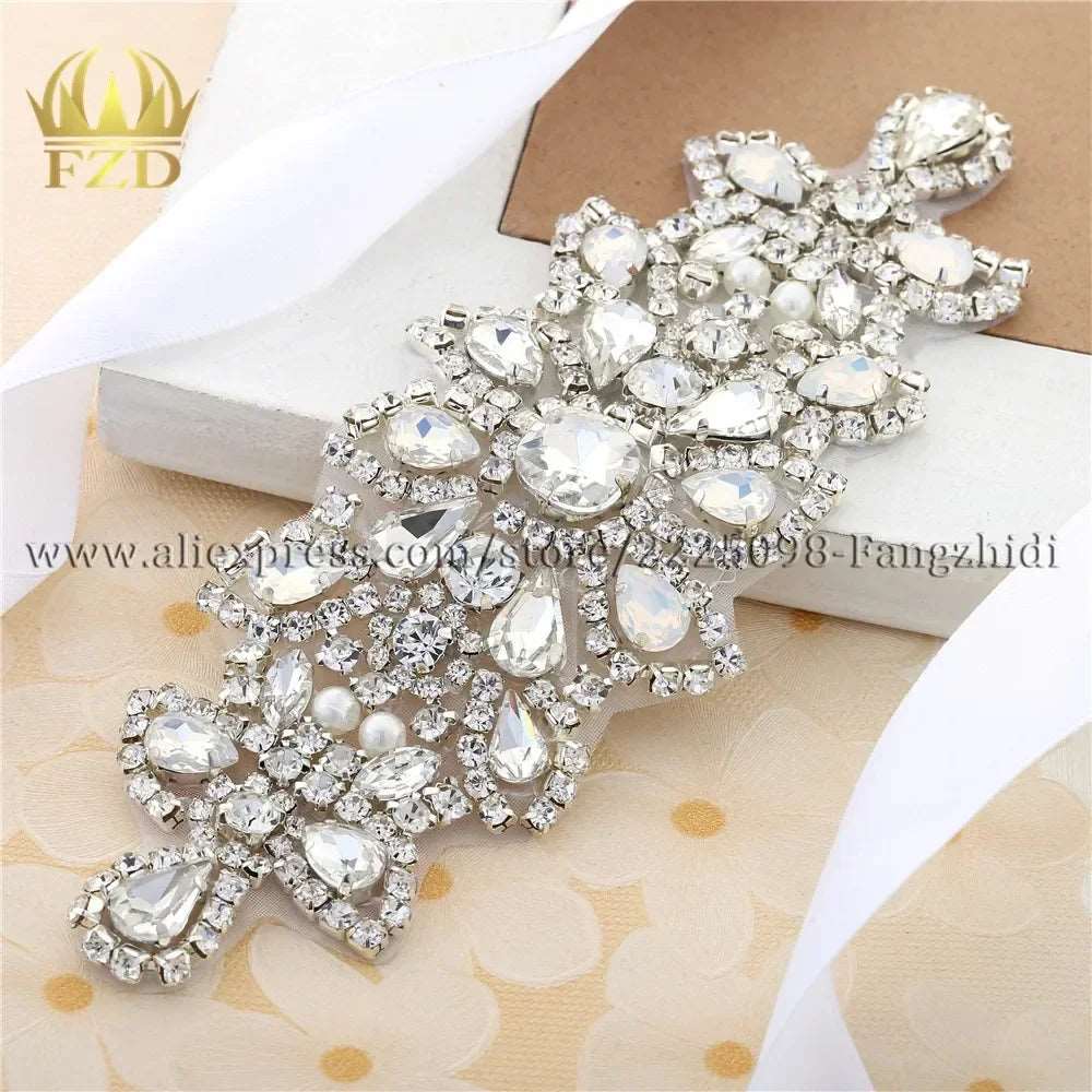 (1 piece) Sew On Strass Applique Rhinestone For Wedding Belt Pearl Patch Crystals Iron On Glass For Bridal Headband Trim