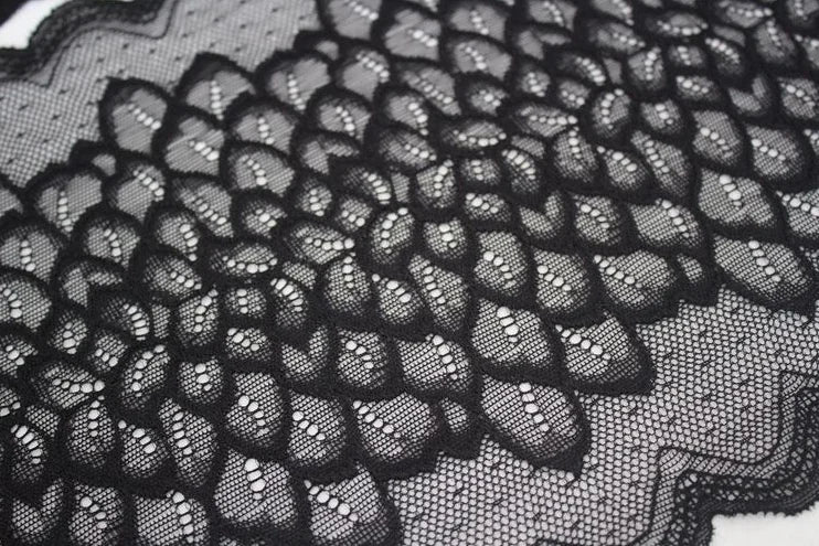 1 Meter Black Elastic Lace Trim - Floral Stretch Lace for Lingerie & Garments