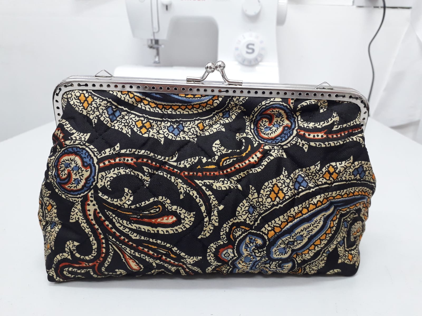 METAL FRAME CLUTCH BAG - SEWING PDF PATTERNS AND INSTRUCTIONS